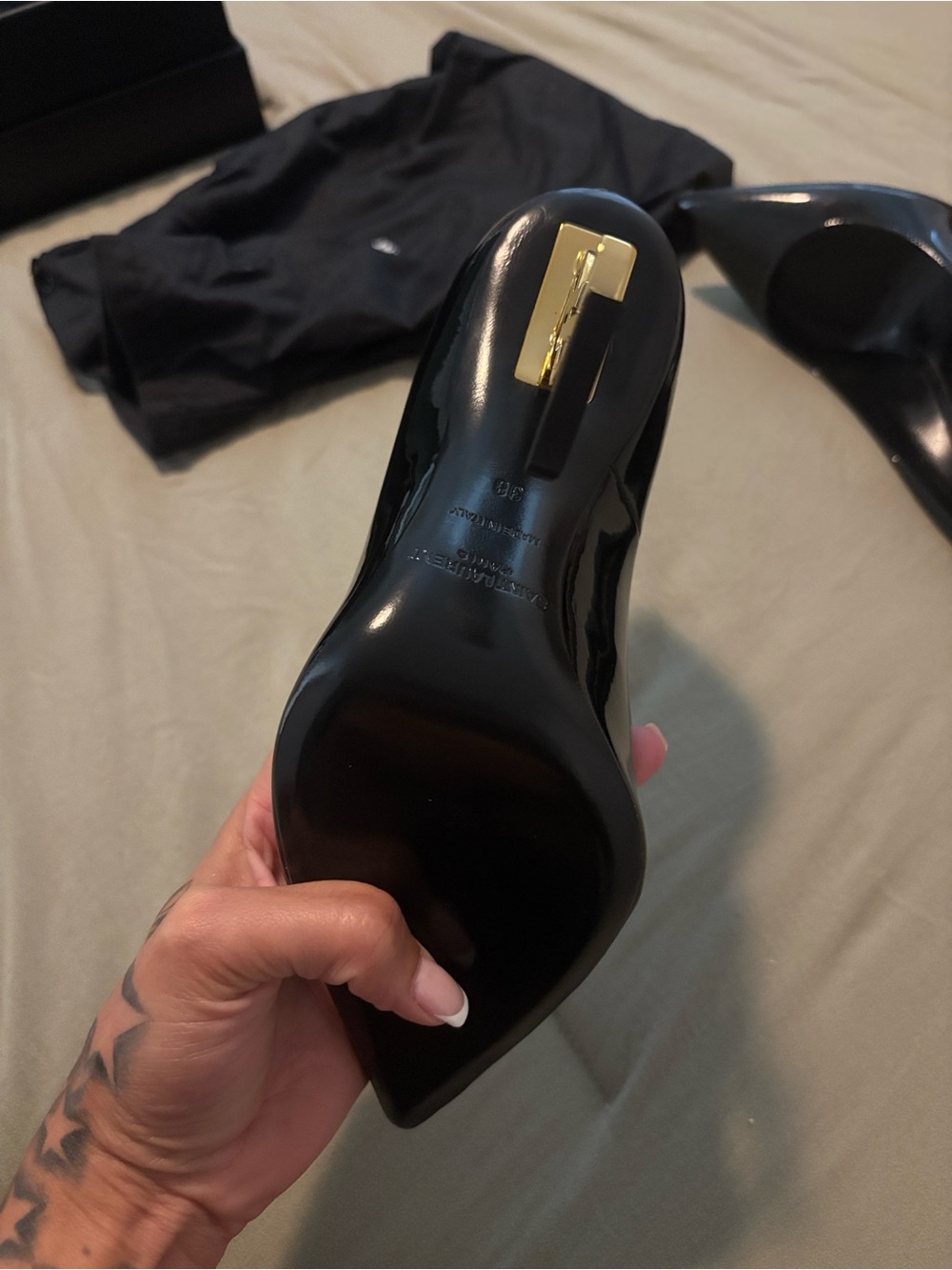 Saint Laurent Black Patent Pumps with Gold YSL Logo Heels - Picture 6 of 7